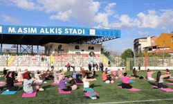 Kütahya'da 'Pembe Pilates' etkinliğiyle meme kanserinde erken tanıya dikkat çekildi