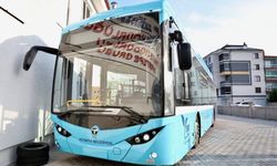 Kütahya'nın elektrikli otobüsleri COP31 için Antalya'ya gönderdi