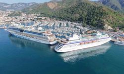 Marmaris Limanı'na iki kruvaziyer geldi