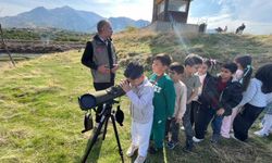 Minik öğrenciler kuş gözlemi ve tabiat eğitimine katıldı