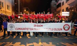 Muğla'da Cumhuriyet'in 103. yılı binlerce kişinin katılımıyla kutlandı