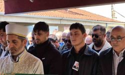 Muhtarlar Günü'nde hayatını kaybeden muhtar son yolculuğuna uğurlandı