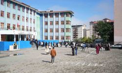 Muş'ta KPSS Ön Lisans oturumu başladı