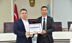 Özbekistanlı 9 akademisyene sertifika verildi