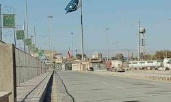 Pakistan güvenlik gerekçesiyle İran ile iki sınır kapısında ticareti durdurdu