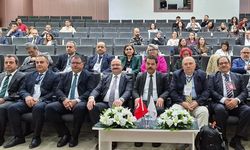 Rektör Hacımüftüoğlu, 6. uluslararası aşı bilimi kongresine katıldı