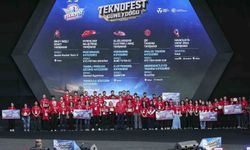 Rektör Hacımüftüoğlu'ndan TEKNOFEST Güneydoğu'da kritik zirveler ve ilham veren buluşmalar