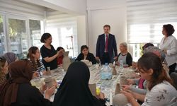 Salihli'de Aile Destek Merkezi çalışmalarını sürdürüyor
