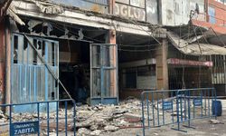 Ümraniye'de sanayi sitesinde balkon çöktü: 3 yaralı