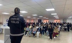 Üniversitelilere Narkorehber eğitimi verildi
