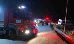 Van'da iki servis minibüsü çarpıştı: 8 yaralı