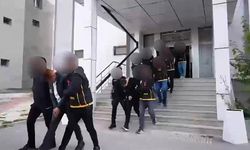 Van'da operasyon: 2.3 milyar TL'lik şüpheli para hareketi tespit edilen 11 kişi tutuklandı