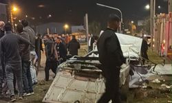 Van'da tır ile otomobil çarpıştı: 1 ölü, 4 yaralı