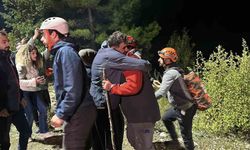 Yazılı Kanyon'da mahsur kalanlara dron ile ulaştırılan telsiz, kurtuluşun habercisi oldu
