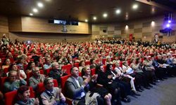 Zeki Müren'in unutulmaz şarkıları Manisa'da yankılandı