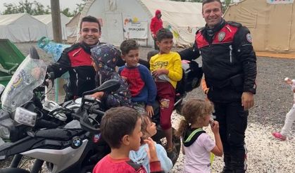 Keşan polisi Kahramanmaraş'ta çocukları sevindirdi