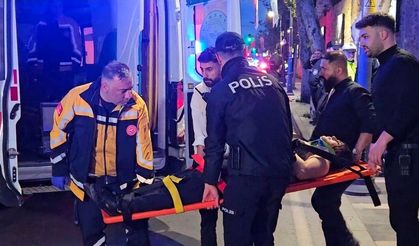 Beşiktaş'ta iki otomobil kafa kafaya çarpıştı: 9 yaralı