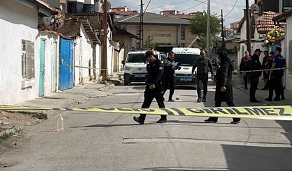 Husumetli gençlerin kavgasında 1 kişi ağır yaralandı