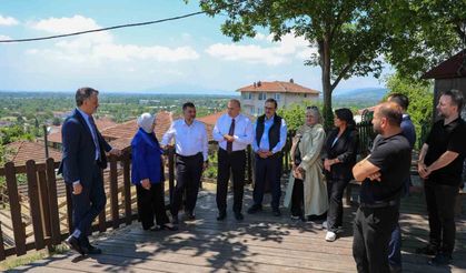 TBMM Yapay Zeka Araştırma Komisyonu Başkanı Dönmez ve Sarıeroğlu, Konuralp Antik Kenti'ni gezdi