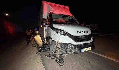 Çorum'da kamyonetle çarpışan motosikletin sürücüsü hayatını kaybetti