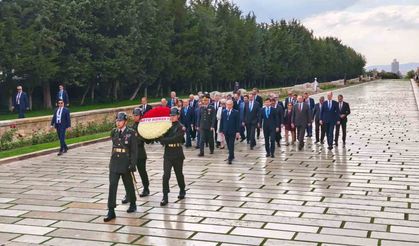 NATO heyetinden Anıtkabir'e ziyaret