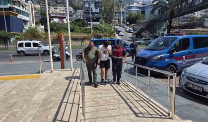 Alanya'da uyuşturucu operasyonu: 2 şüpheli tutuklandı