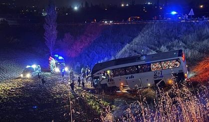 Amasya'da yolcu otobüsü şarampole uçtu: 24 yaralı