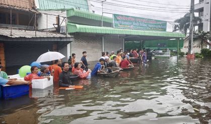 Tayland'da sel: 8 ölü