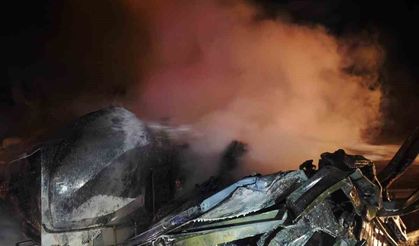 Devrildikten sonra yanan tankerin sürücüsü hayatını kaybetti
