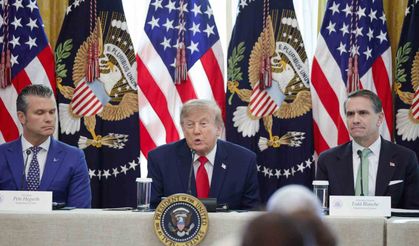Trump: '(Rusya-Ukrayna Savaşı) Anlaşmaya belki de şimdiye kadar hiç olmadığımız kadar yakın olduğumuzu düşünüyorum'