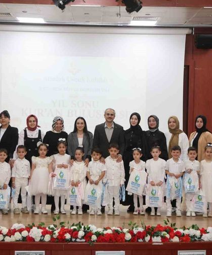 Çayırova'da minikler Kur'an-ı Kerim'e geçmenin heyecanını yaşadı