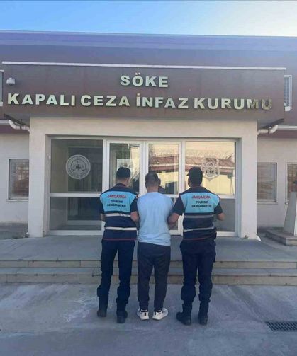 Didim'de 9 düzensiz göçmen, bir organizatör yakalandı