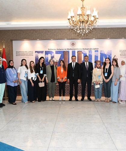 Vali Baruş, Uluslararası Tömer öğrencilerini kabul etti