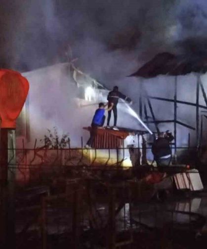 Bolu'da korkutan yangın: Samanlıkta başlayan alevler eve sıçradı