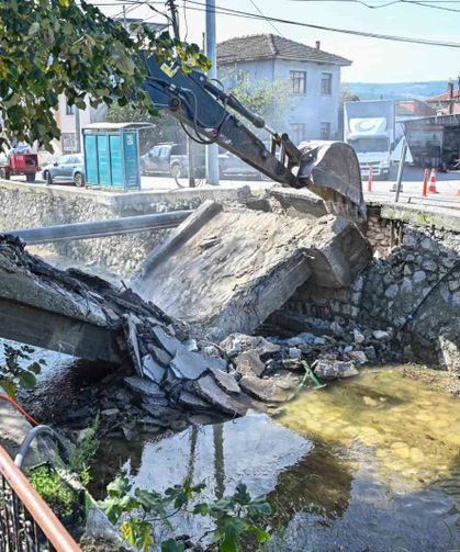 Büyükşehir'den Mudanya'ya yeni köprü