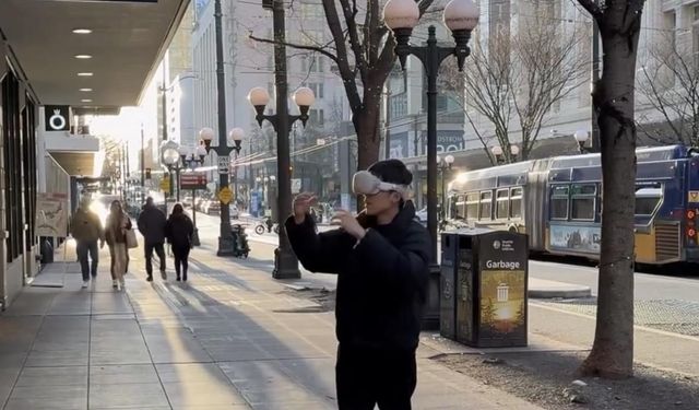 Apple’ın yeni gözlüğü ABD sokaklarını bilim kurgu filmlerine çevirdi