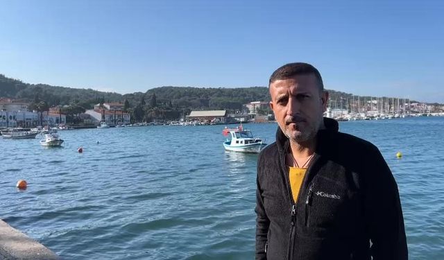 Ayvalık’ta yaklaşık 100 yaşındaki ölü Caretta Caretta sahile vurdu