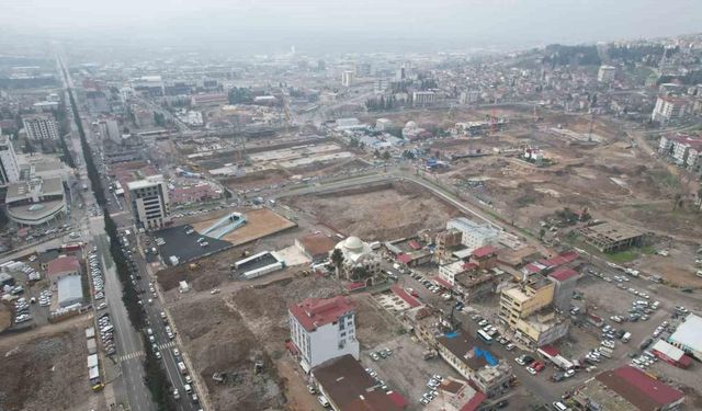 Depremin merkez üssünde ağır hasarlı binaların yıkımı yüzde 91 tamamlandı