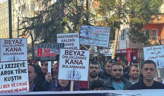 Doktorların İsrail’e karşı "sessiz yürüyüşü" devam ediyor