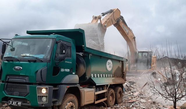 DSİ’nin TOKİ konutlarına içme suyu isale hattı çalışmaları sürüyor