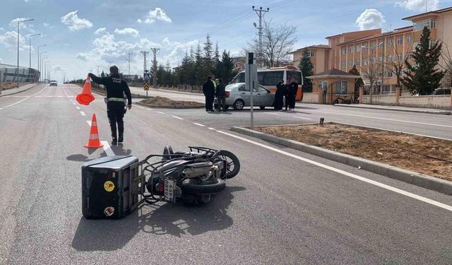 Karaman’da otomobille motosiklet çarpıştı: 1 yaralı