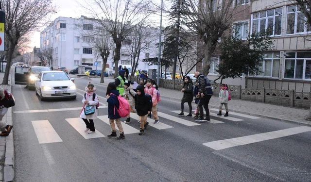 Kırklareli’de okul servisleri ile çevreleri denetlendi