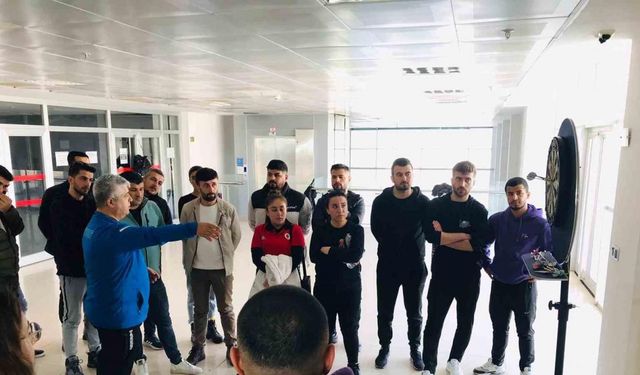 Şırnak Üniversitesi’nde dart hakemlik kursu düzenlendi