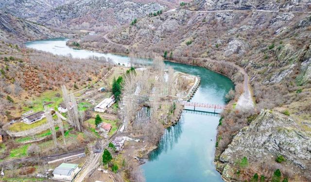 Tokat’ta ünlü ressam Bob Ross’un tablosunu andıran manzara