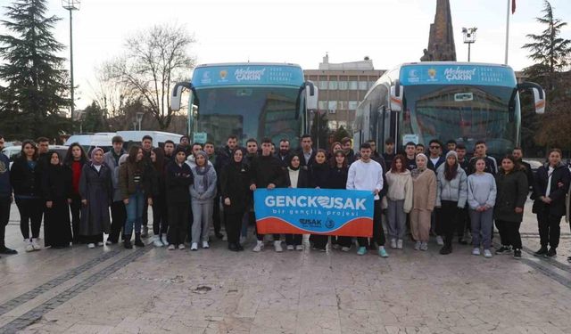 Uşak Belediyesi depremzede çocukların tebessümüne ortak oldu