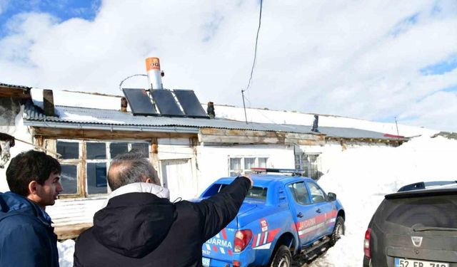 Yoğun kar yağışı son yılların en büyük tahribatına sebep oldu