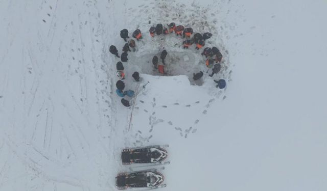 Şenyayla bölgesinde çığ eğitimi ve tatbikatı düzenlendi