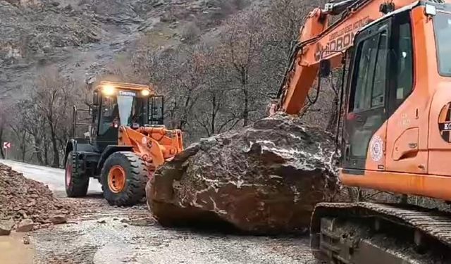 Tunceli’de karla mücadele çalışmaları sürüyor