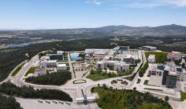 Uşak Üniversitesi gerçekleştirdiği projelerle bilim dünyasındaki yükselişini sürdürüyor