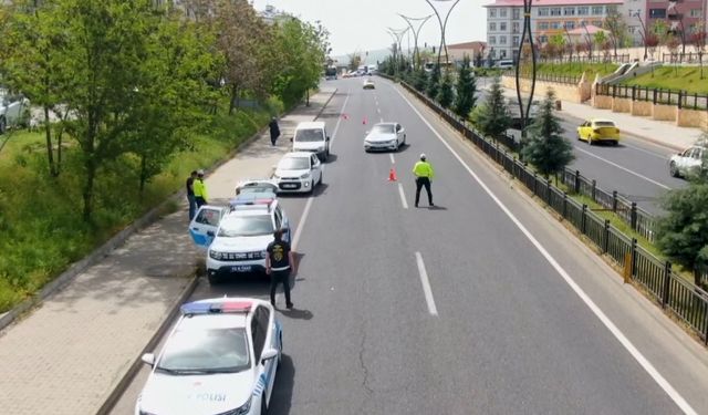 Bingöl’de dron destekli trafik denetimleri sürüyor